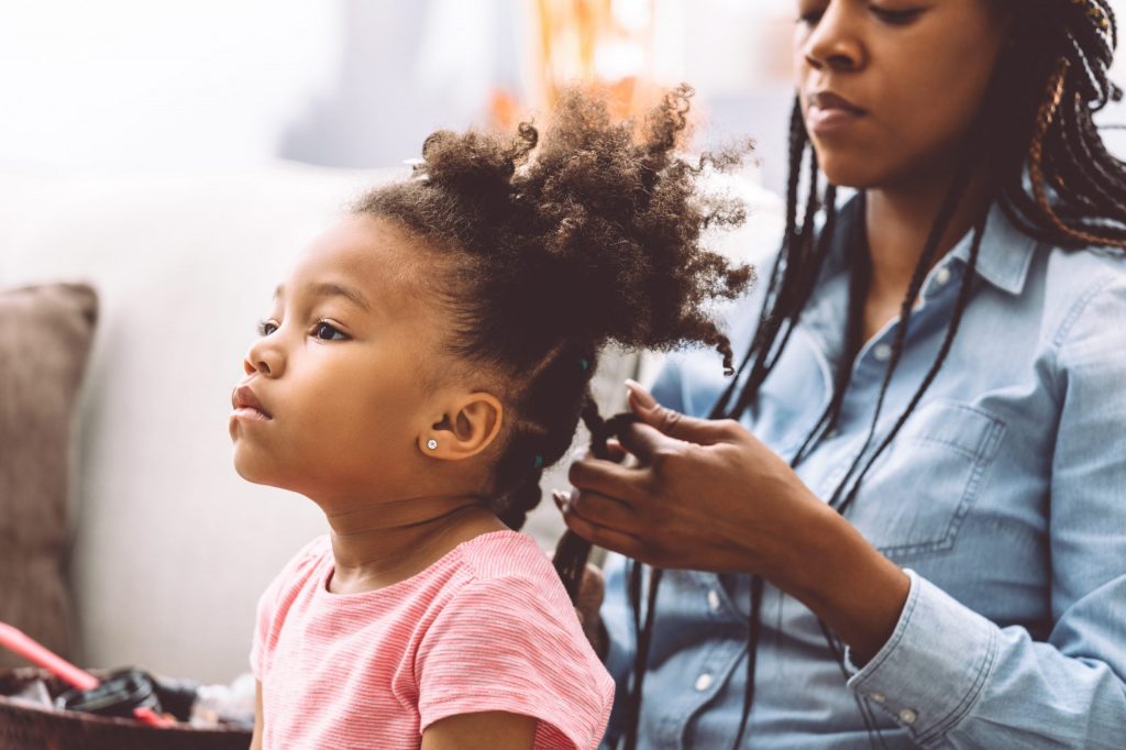 5 factors that cause hair loss and breakage in children