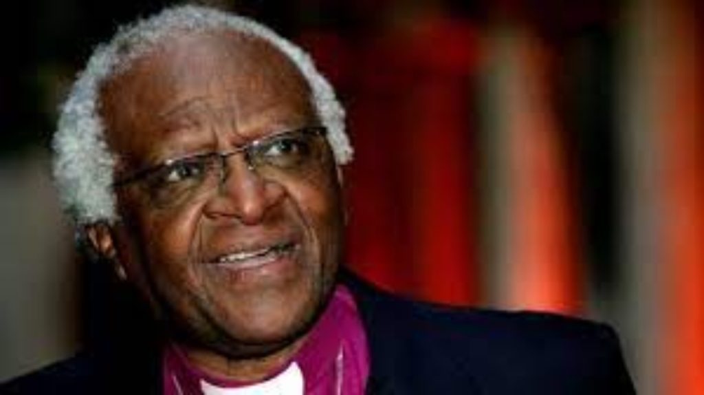 South African Cleric, Desmond Tutu dies at 90