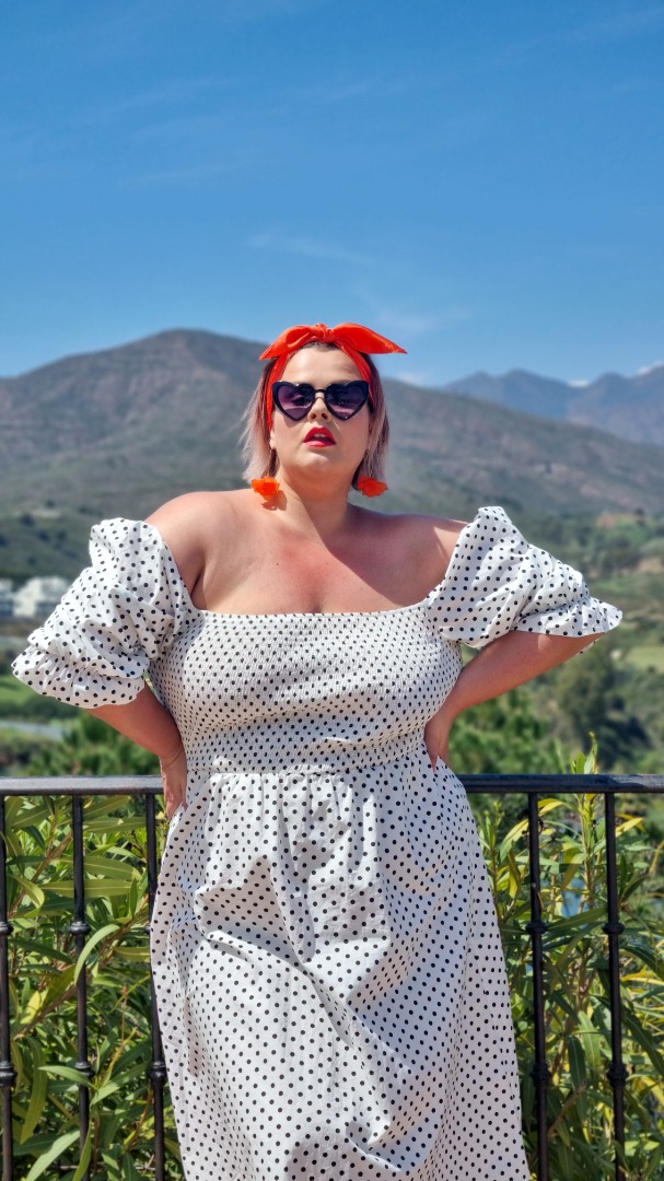 DearCurves launches capsule range of sustainable products