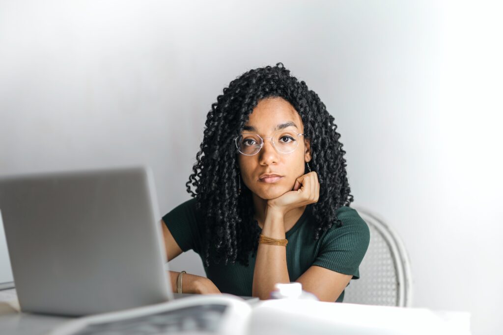 7 red flags to identifying job scams and how to avoid them
