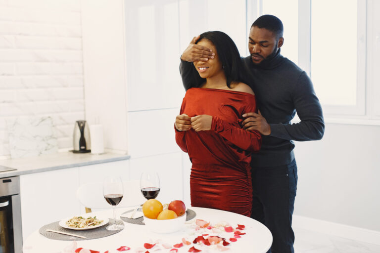 Little things that show you support your spouse Little things that show you support your spouse