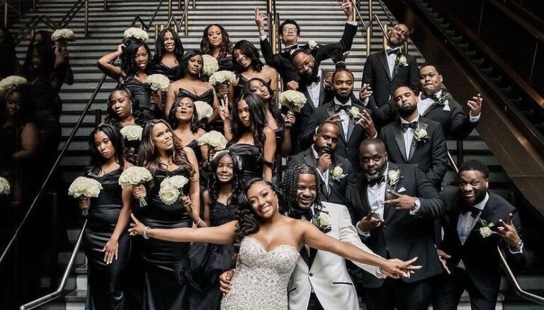 #WeddingColumn: Things to do to avoid keeping your wedding guests waiting